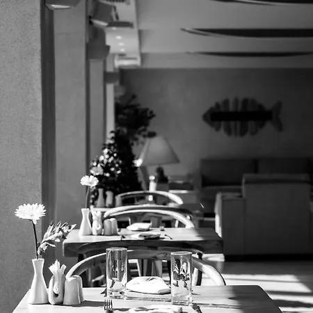 Gardelli Otel Laganas