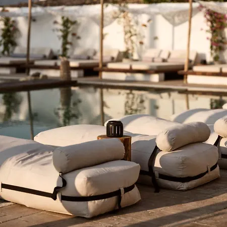 Otel Gardelli 4*
